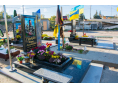 Пам'ятник військовому з кольоровим портретом 00355