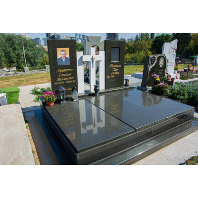 Елітний пам`ятник з мармуровим хрестом 