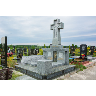Элитный памятник из серого гранита