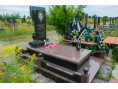 Пам`ятник з чорного та корочневого граніту 00861