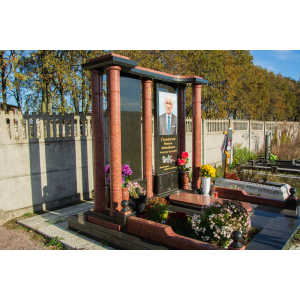 Пам'ятник з граніту елітний