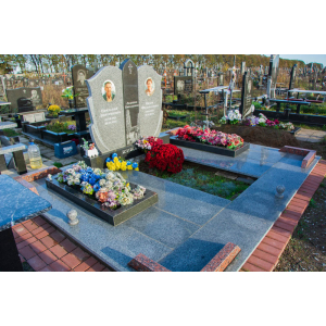 Пам'ятник з граніту