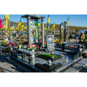 Памятник военному элитный