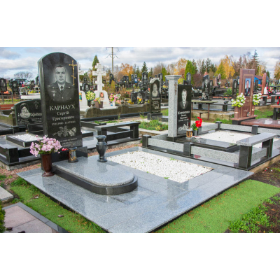 Пам'ятник без огорожі